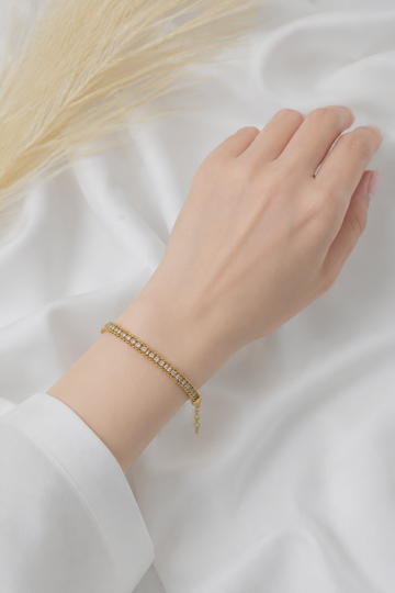 Golden Radiance Crystal Bracelet – Luxury Gold-Plated Jewelry for Women