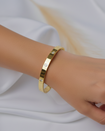 Classic Screw Design Gold Bangle – CZ Stone Cuff Bracelet for Women